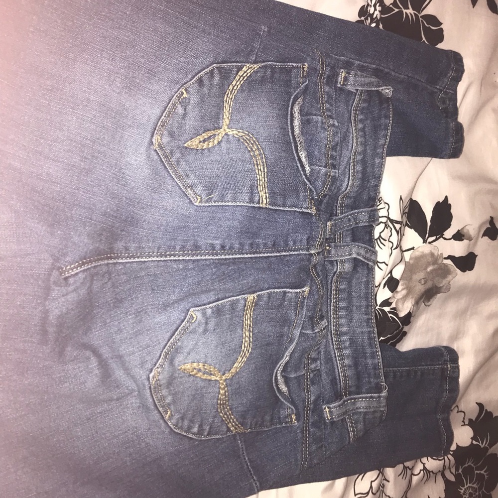 skinny blue jeans